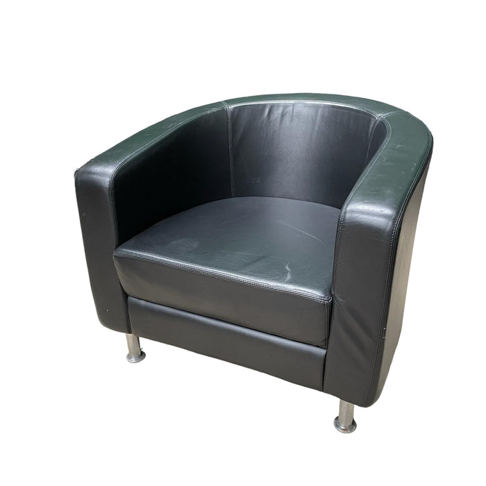Refurbished Black Boss Design Leather Tub Office Arm Chair