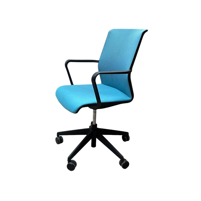 Refurbished Blue Circo - CR2 Operator Chair