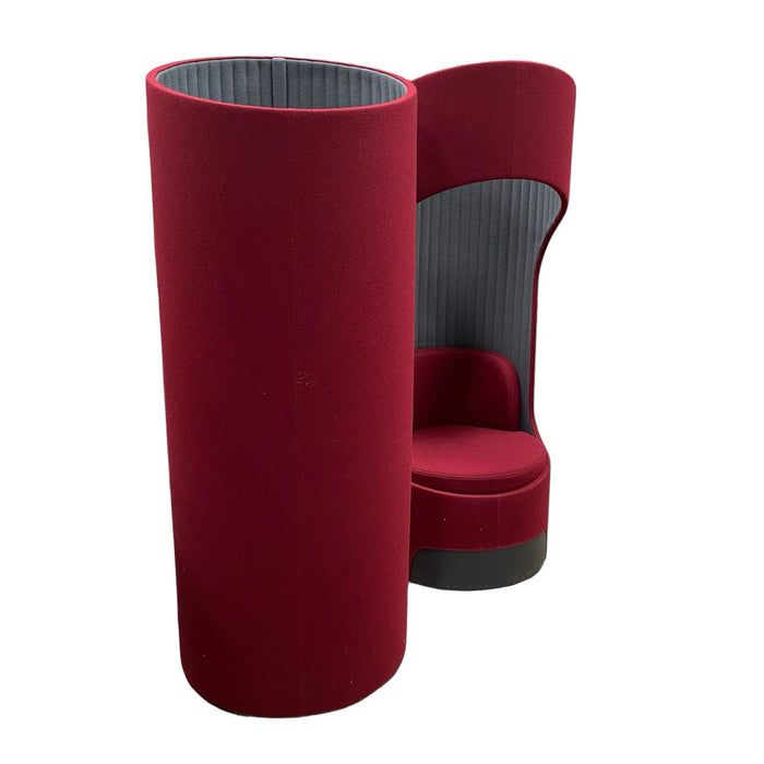 Refurbished Boss Design Cega High-Back Privacy Seat in Red & Grey