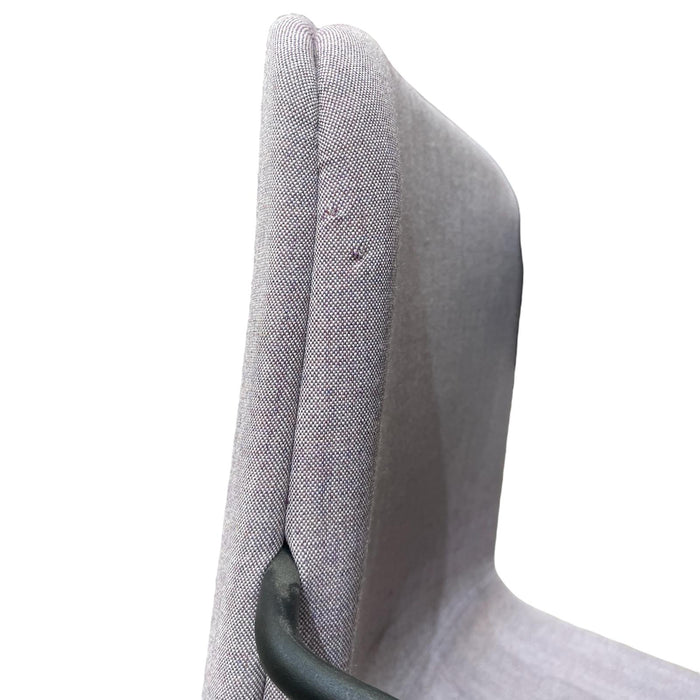 Refurbished CUBB-06 Meeting Chair in Lilac