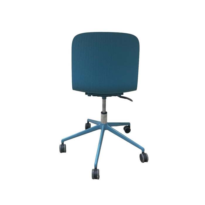 Refurbished Cavatina Conference Chair in Blue