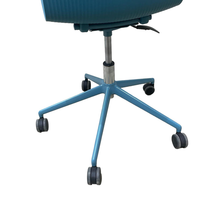 Refurbished Cavatina Conference Chair in Blue