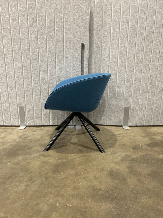 Refurbished Edge Design Runna Blue Upholstered Tub Lounge Chair