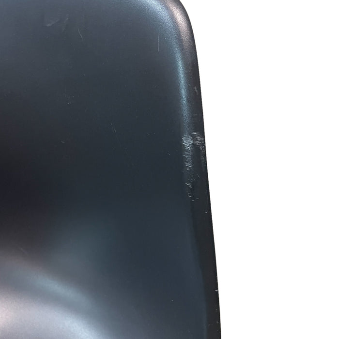 Refurbished Eames Plastic Side Chair RE DSX in Black