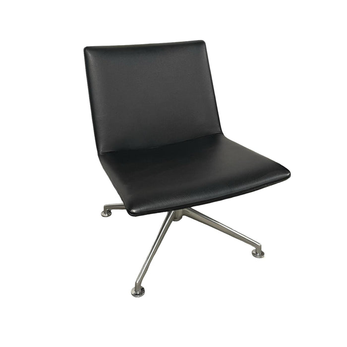 Refurbished Fina Lounge Chair 6742 in Black Faux Leather