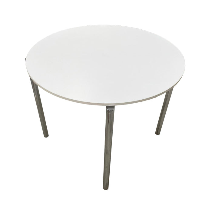 Refurbished Fritz Hansen Pelikan Circular Table