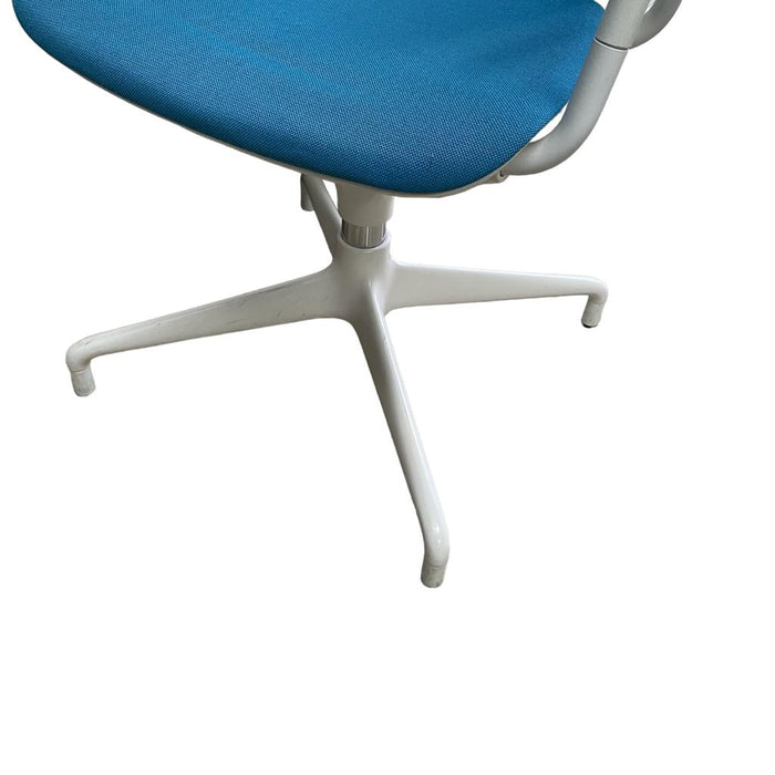 Refurbished Herman Miller Keyn Chair - White 4-Star Base