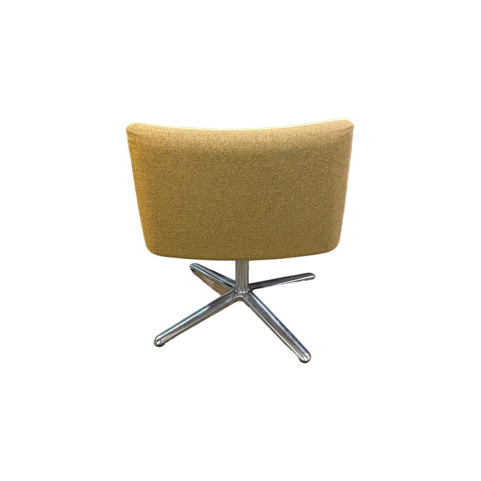 Refurbished Pale Yellow Meeting Chair with 4-Star Base
