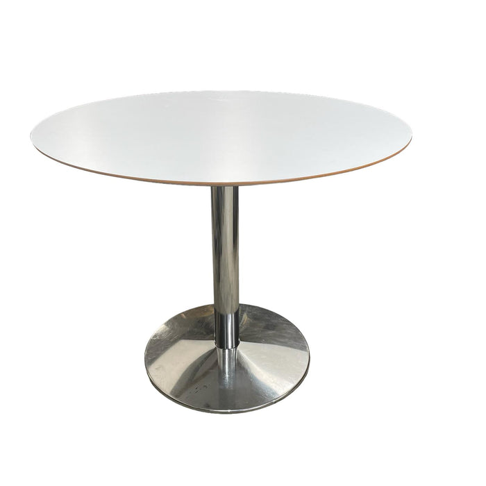 Refurbished Round Allermuir Table in White - Chrome Base
