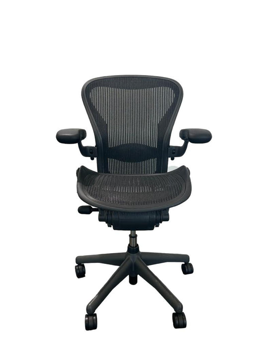 Refurbished Herman Miller Aeron - Standard - Graphite - MK2