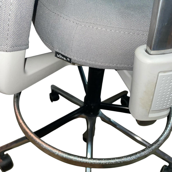 Refurbished Vitra ID Trim Draughtsman Chair in Grey