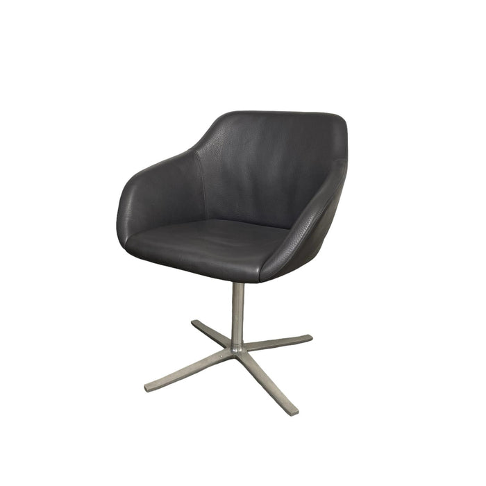 Refurbished Walter Knoll Turtle Lounge Chair