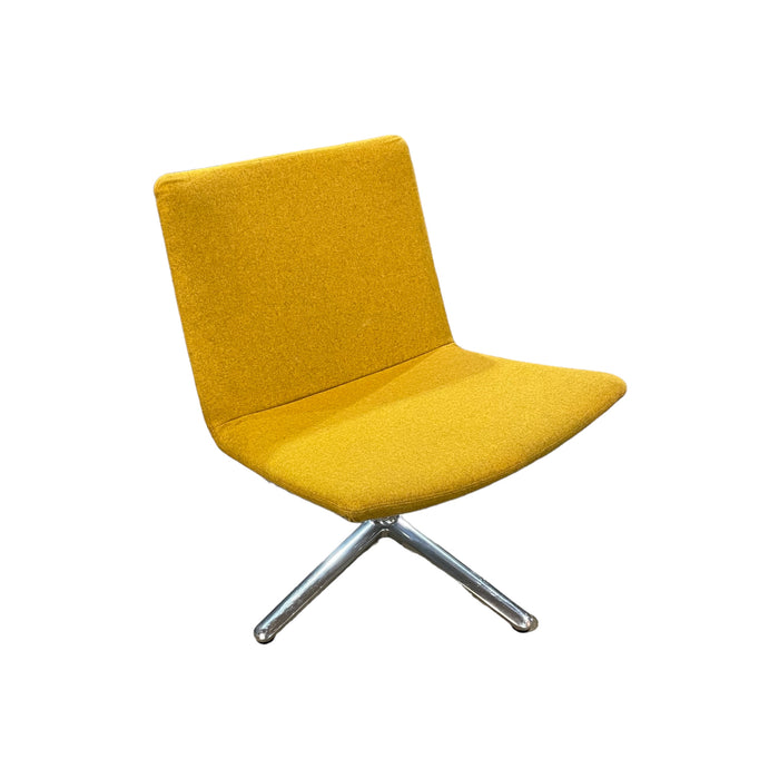 Refurbished Yellow Meeting Chair with 4-Star Base