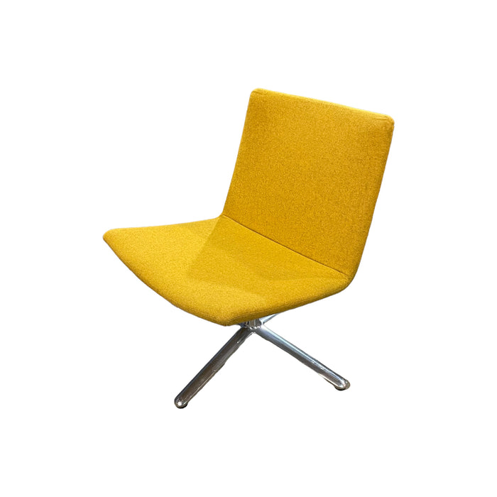 Refurbished Yellow Meeting Chair with 4-Star Base