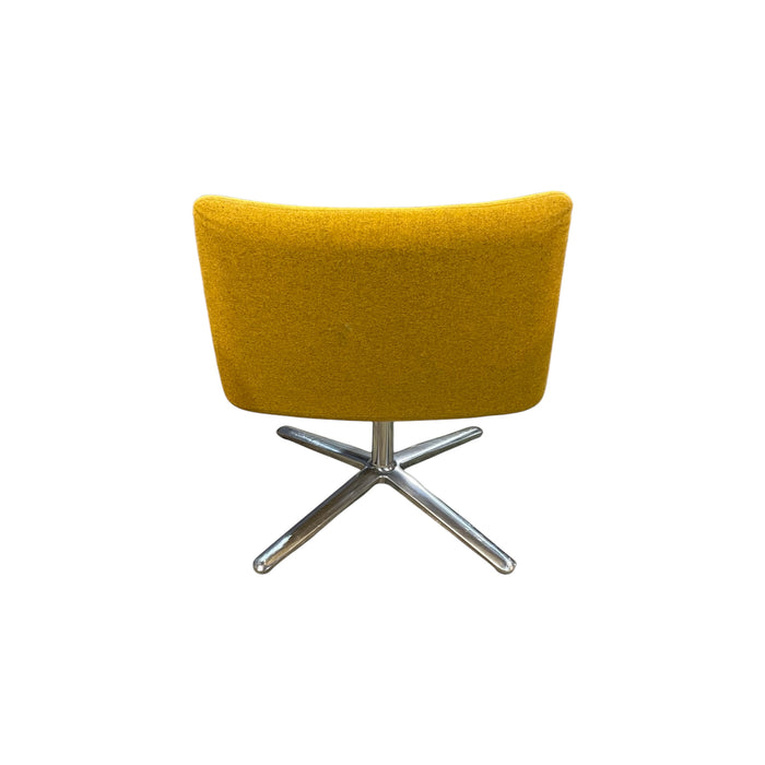 Refurbished Yellow Meeting Chair with 4-Star Base