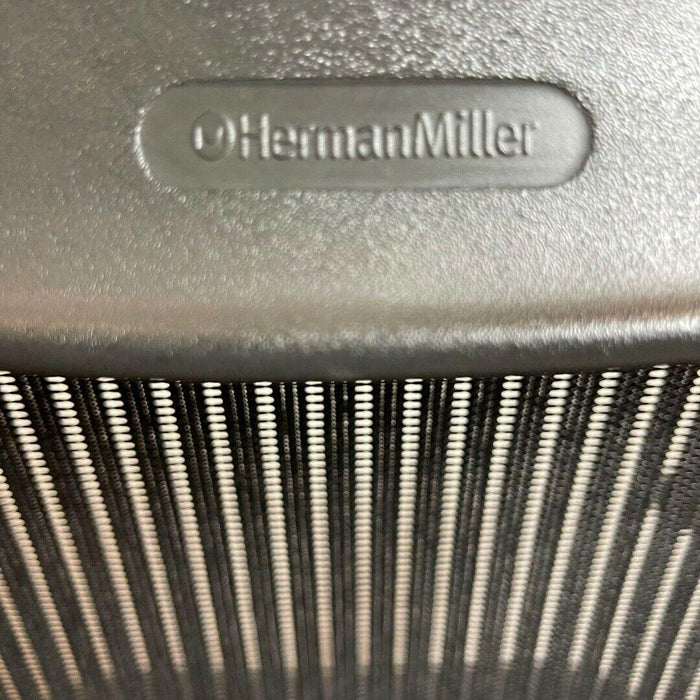 Refurbished Herman Miller Aeron, Fully Loaded, in Graphite - SIZE B - MK1