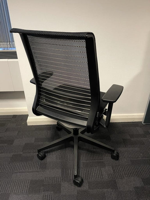 Refurbished Steelcase Think Chair