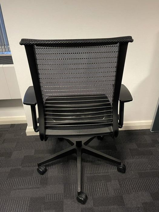 Refurbished Steelcase Think Chair